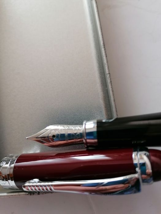 Пособия Пеликан и други писалки