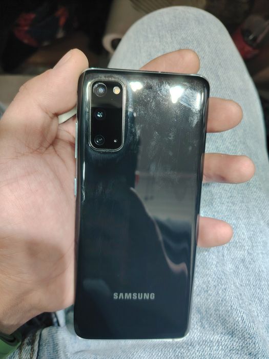 Samsung S20 plus 128Gb