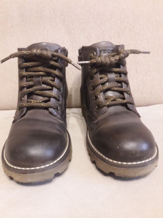ботинки Geox осенние.натуральная кожа