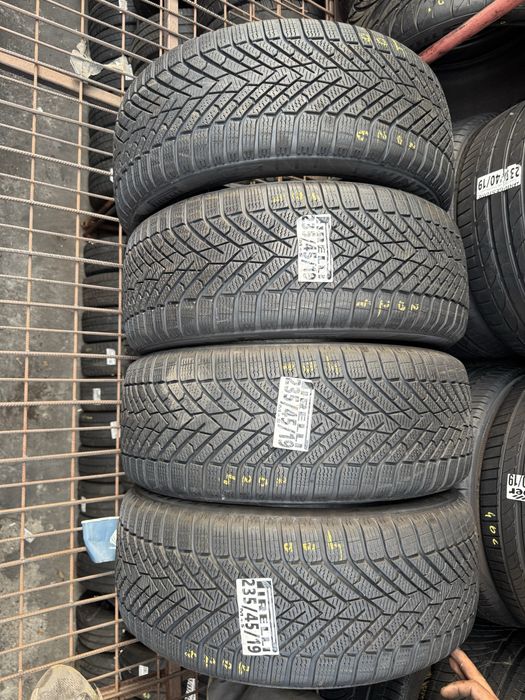 235/45/19  pirelli 2023/2024 mixte