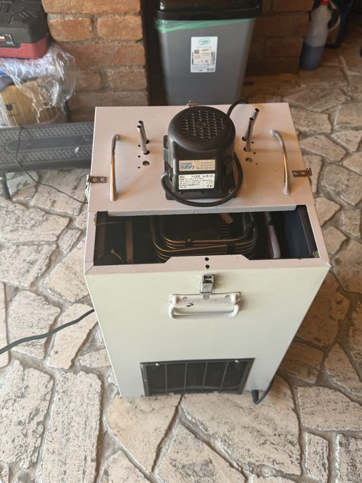 Dozator bere/vin lichidare stoc