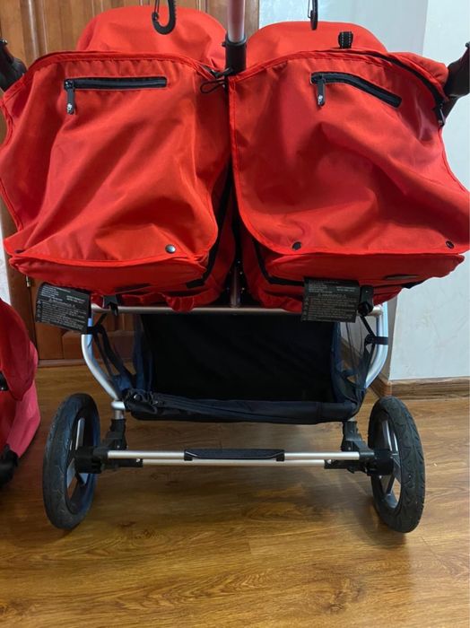 Коляска для двойни