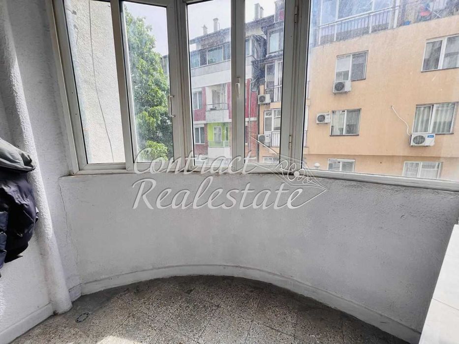 Дава се под наем Двустаен апартамент в Варна, Лятно кино Тракия - 70 кв.м за 331.5 € - Снимка #12