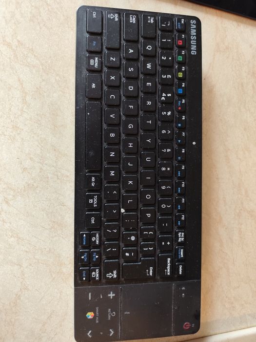 Vînd tastatura pentru Tv Samsung 150 lei
