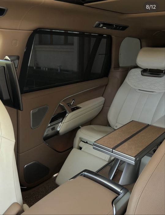 Range Rover Vogue SV P615