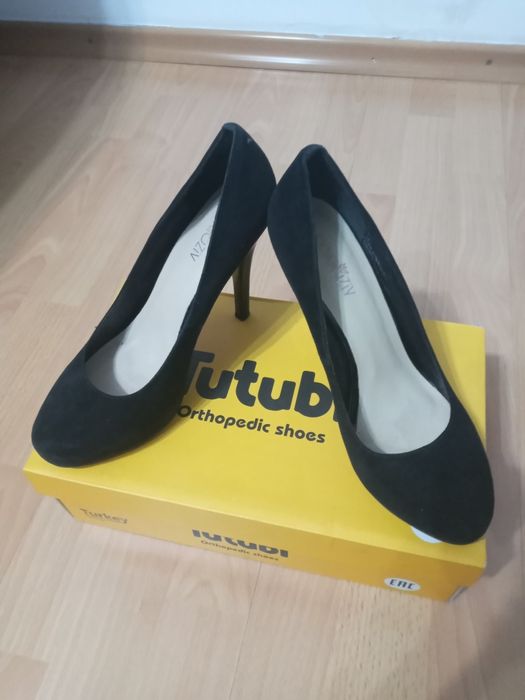 Продам туфли женские