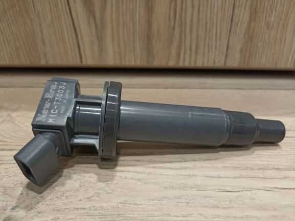 Продаю Катушка зажигания для Toyota