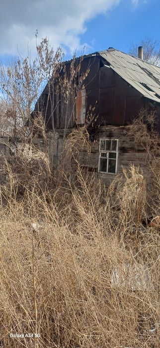 Земелный участок с домом