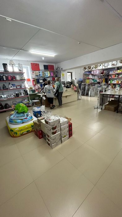 Продам действующий торговый дом