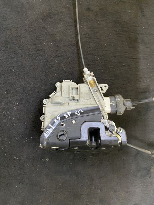 Iala Usa  Spate St Audi A5 Sportback Pret 250 lei