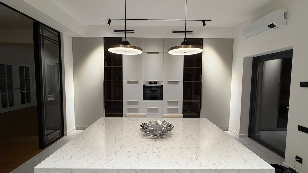 Шикарный дом в Сайрам Вилладж