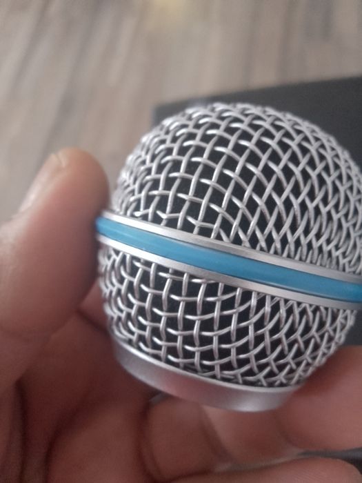 Microfon wireless shure glxd cu beta 58 a doar microfon fără reciver