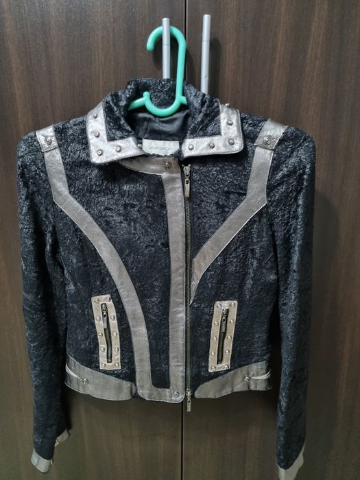 Куртка,верхняя одежда осень - весна