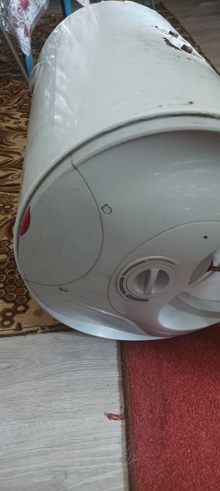 Продам Аристон  рабочий