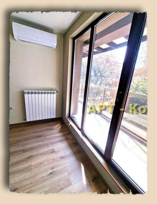 Дава се под наем Офис в Перник, Център - 80 кв.м за 409 € - Снимка #8