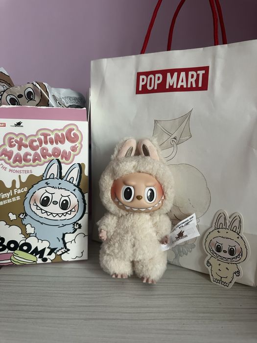Играчка labubu The Monsters Exciting Macarons Pop Mart Soy Milk