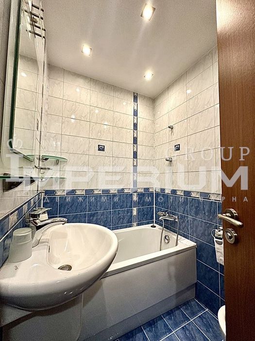 Дава се под наем Двустаен апартамент в Варна, Левски - 75 кв.м за 459 € - Снимка #9