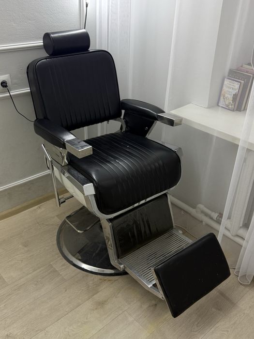 Парикмахерское кресло кресло барбера