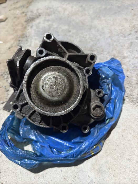 Гольф 3задняя крышка