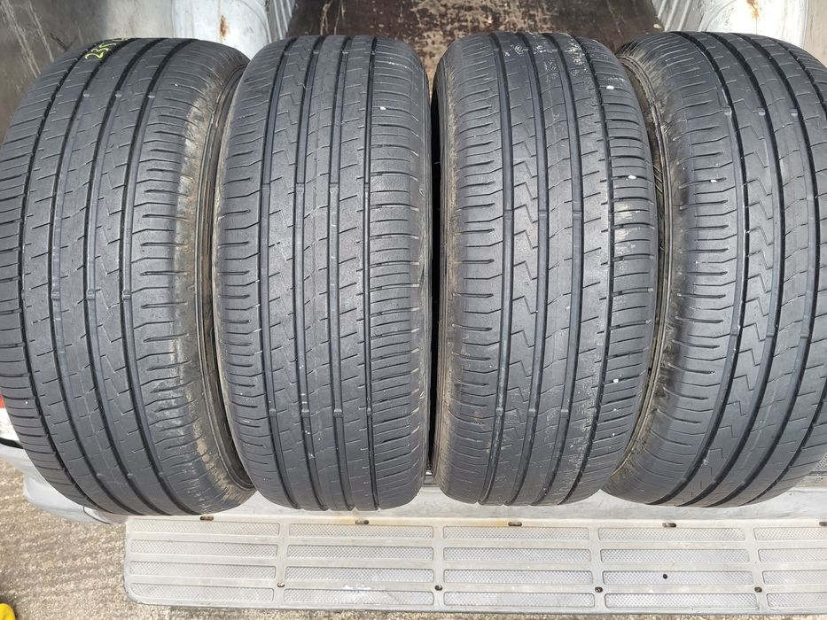 4бр 235/60/16  за джип 4х4 запазени