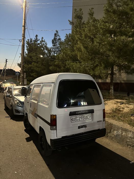 Daewoo Damaz van