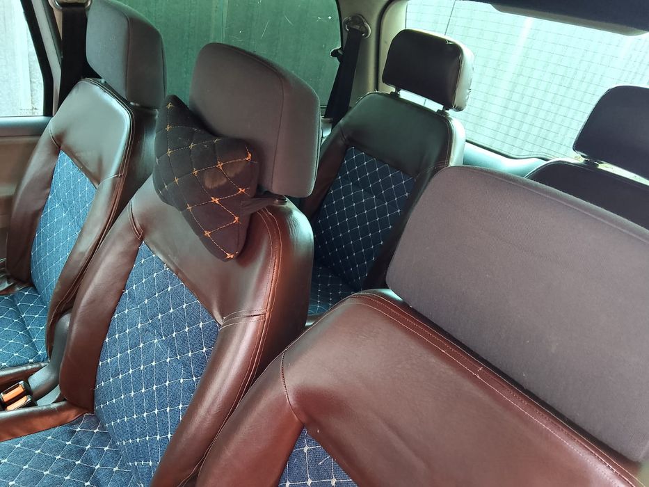 Продам машину 7 мест