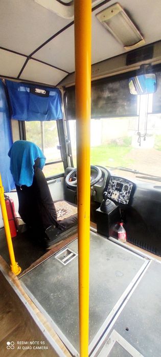 Isuzu NP37 2013 samauto