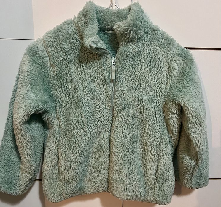 Geaca Uniqlo verde 5-6 ani