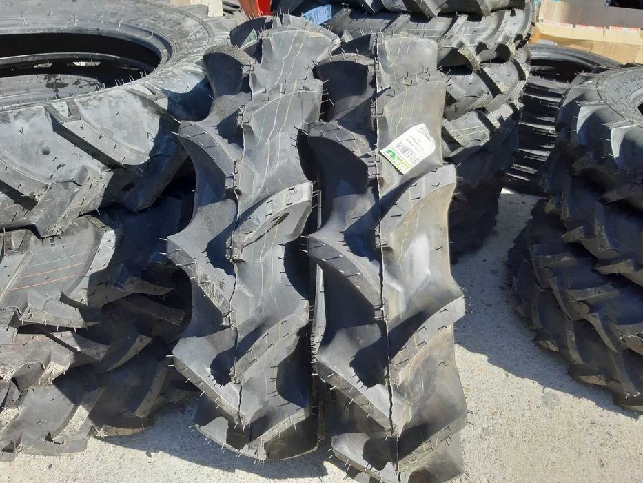 Anvelope noi agricole de tractor japonez 7-16 BKT