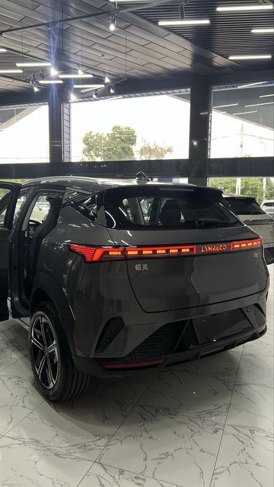 yangi lynk co 06