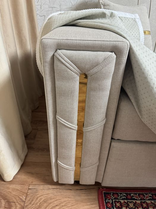 Продам диван новый