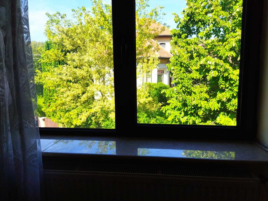 Vând   apartament central in vila C-lung