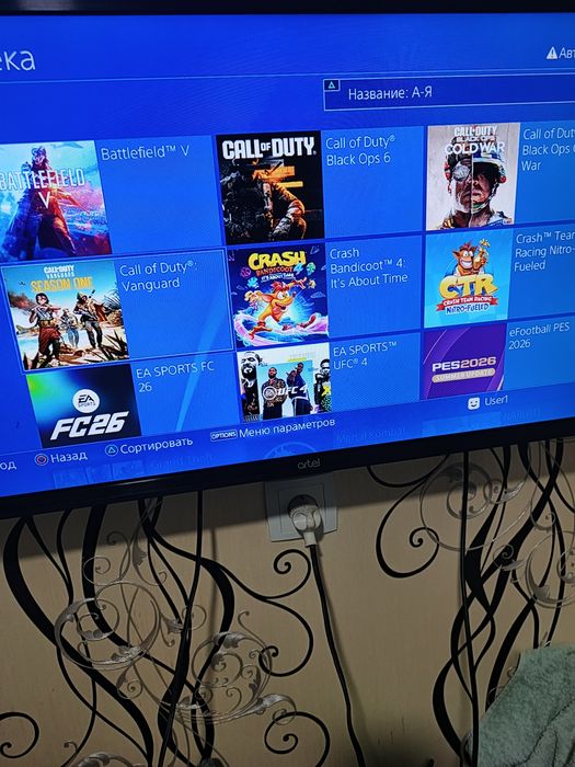 Продается плейтешен 4 срочна