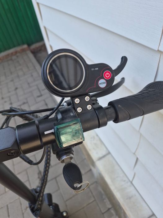 Продам электросамокат