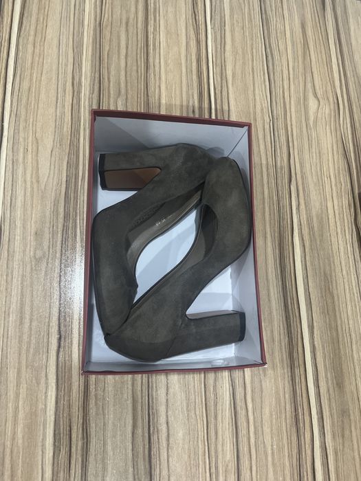 Прдам туфли женские!