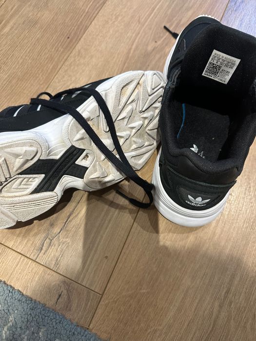 Маратонки Adidas