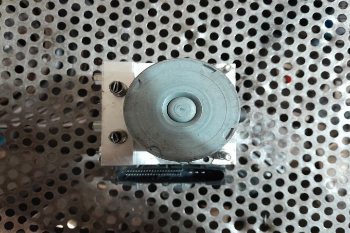 Pompa ABS 0265951191 /0265235622 /EH46437A0 Mazda CX-7 prima generati