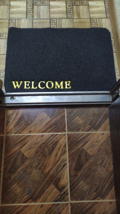 Коврик для прихожей