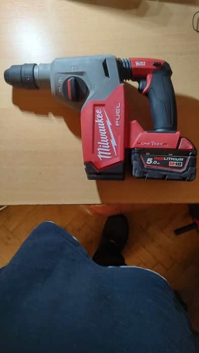 Vând diverse scule Hilti, Milawkee
