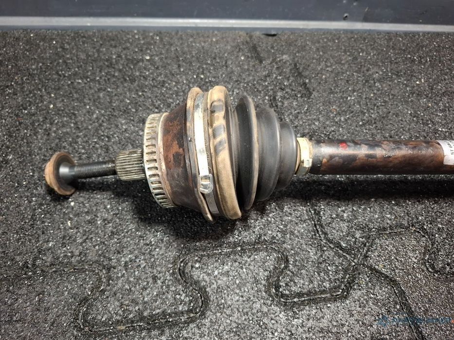 planetara stanga VOLKSWAGEN PASSAT Variant 3B6 2000 - 2005 TDI AVB  8D0407451NX