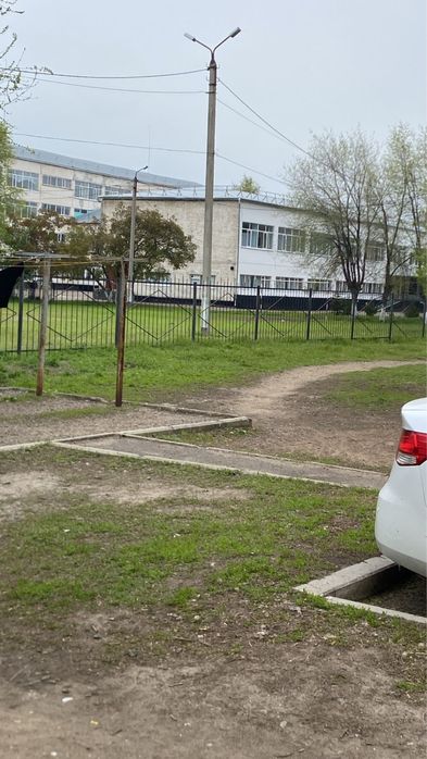 Продам 2 клмнатную квартиру