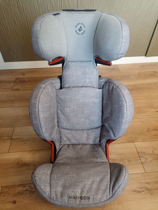 Столче за кола Maxi Cosi