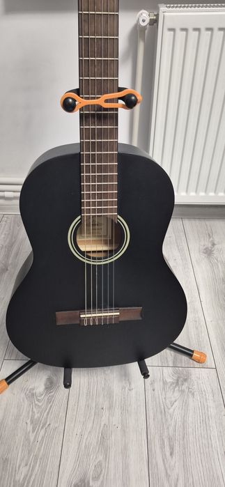 Chitara clasica, electro acustica