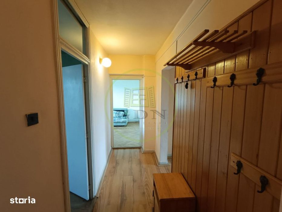 Apartament cu 4 camere de vanzare - Reghin 0 comision.