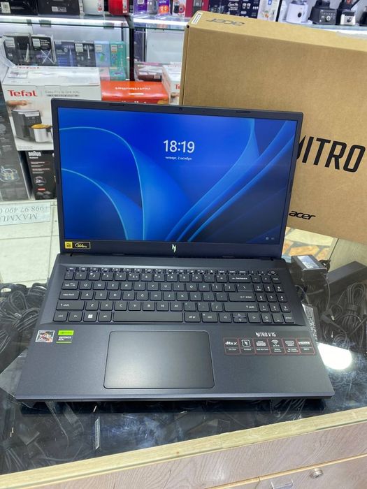 Acer nitro 5 v15