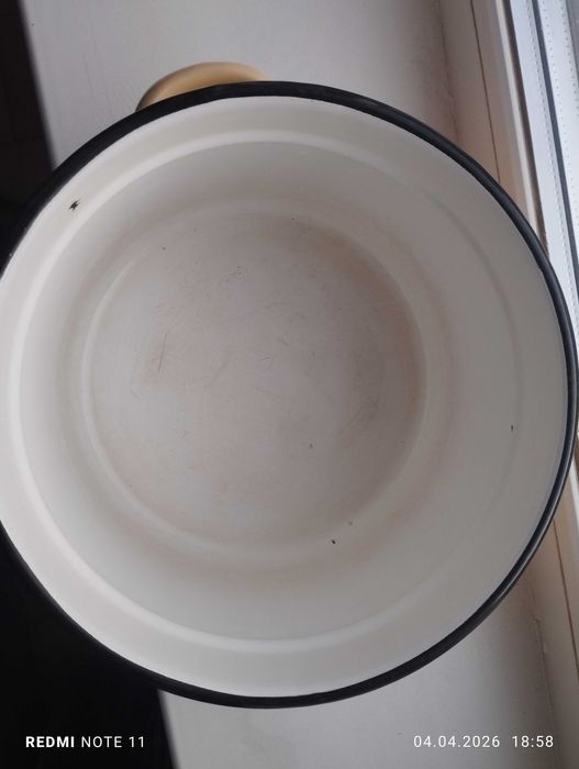 Продам эмаль кастрюля