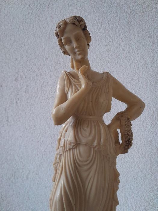 Statueta  vintage,  H 48 cm, transport gratuit