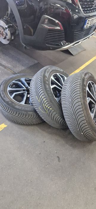 Set 4 Anvelope Michelin( aproape noi) Alpin 5 215/65 R17 – Profil 6mm+, Stare Certificată Auto Soft (Ca Noi)