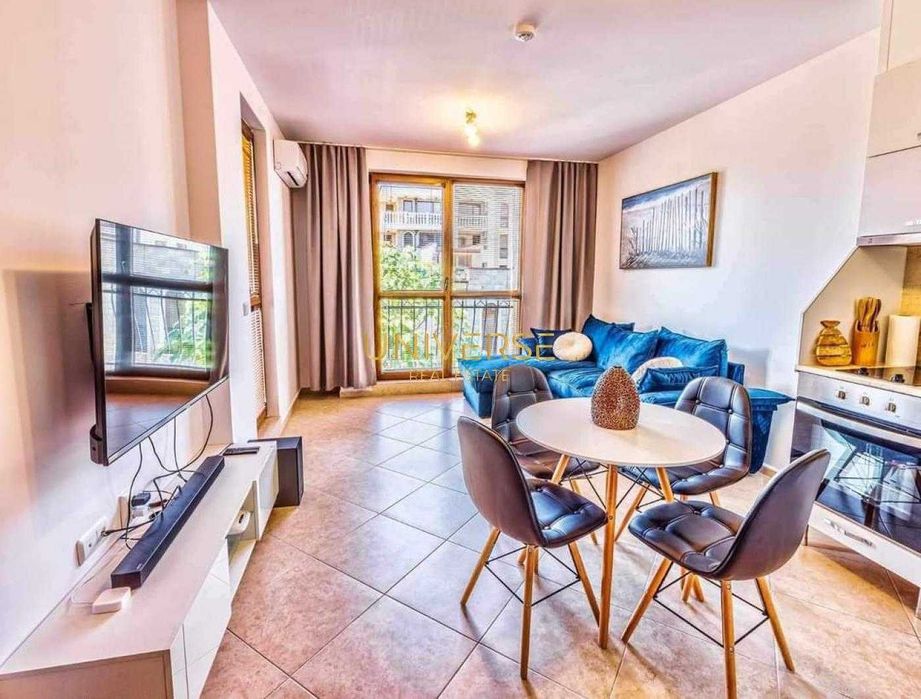 Продава се Тристаен апартамент в к.к. Слънчев бряг - 72 кв.м за 1889 €/кв.м - Снимка #2