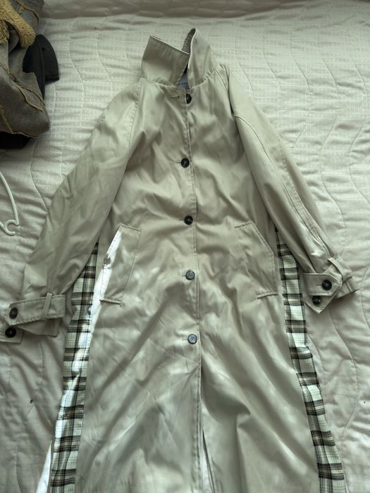 BERSHKA дълъг шлифер/тренчкот